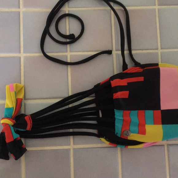 Geometric bikini top - Picture 3 of 4